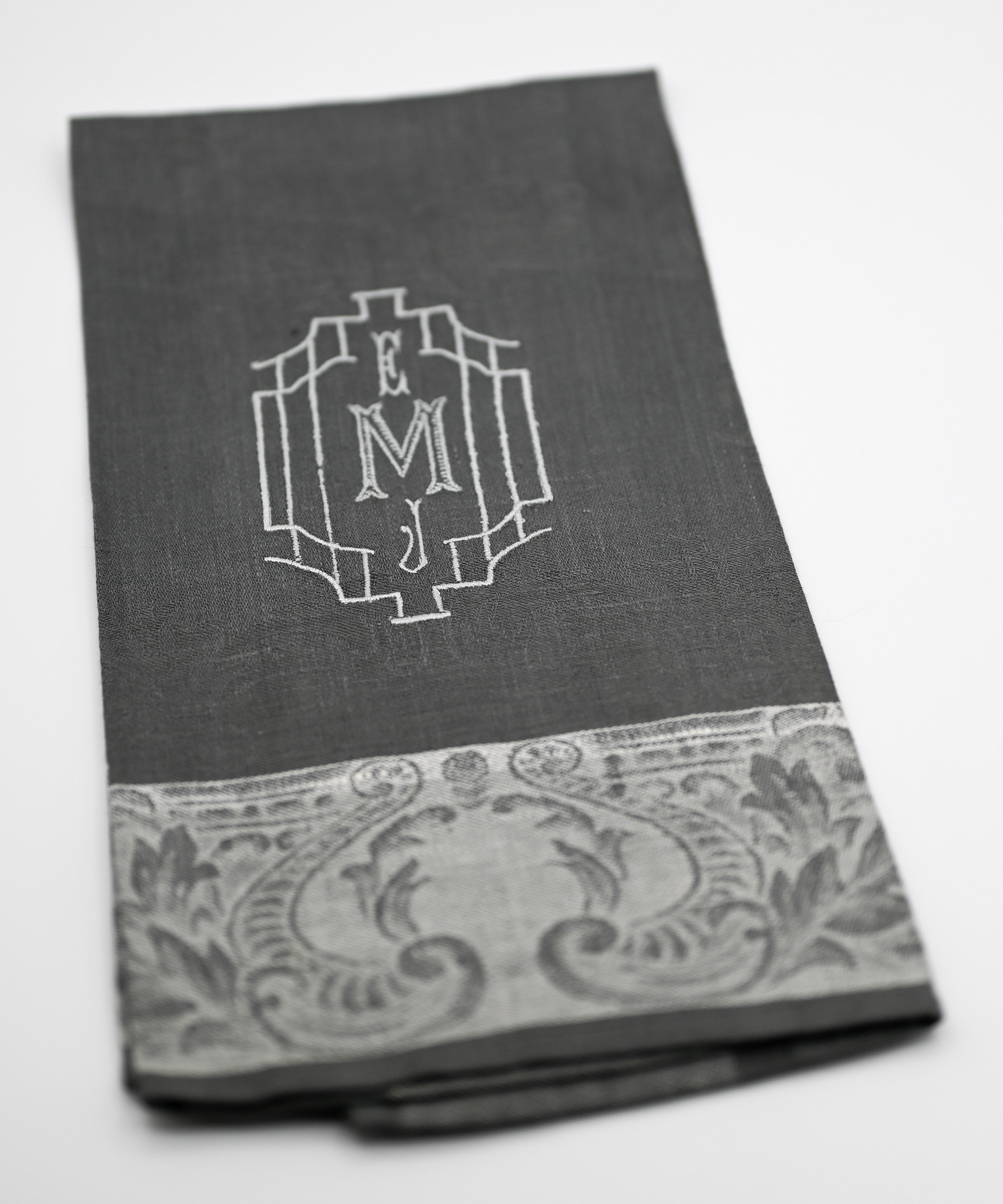 Gray linen towel with silver damask