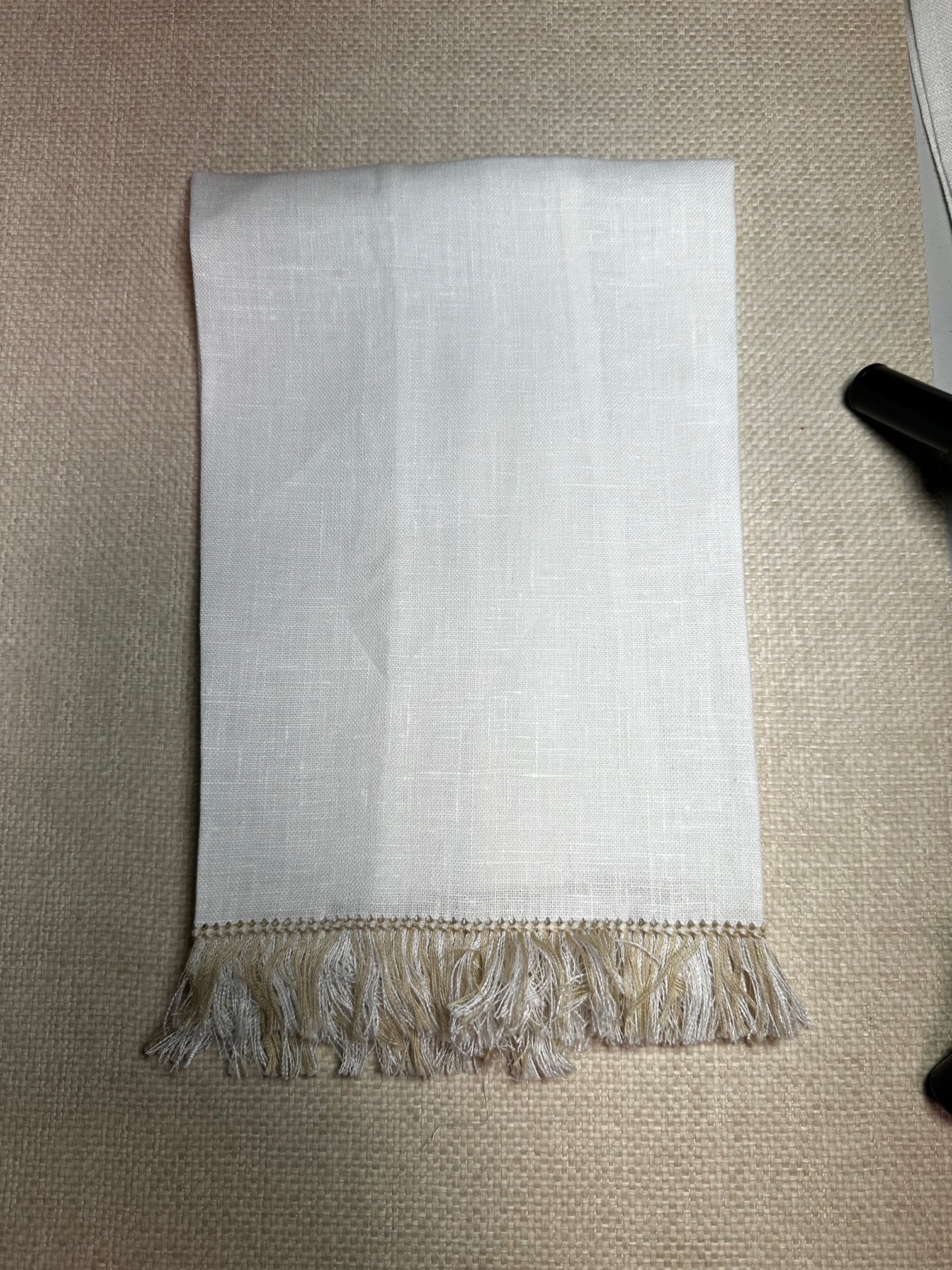 Linen Handtowel with Fringe border