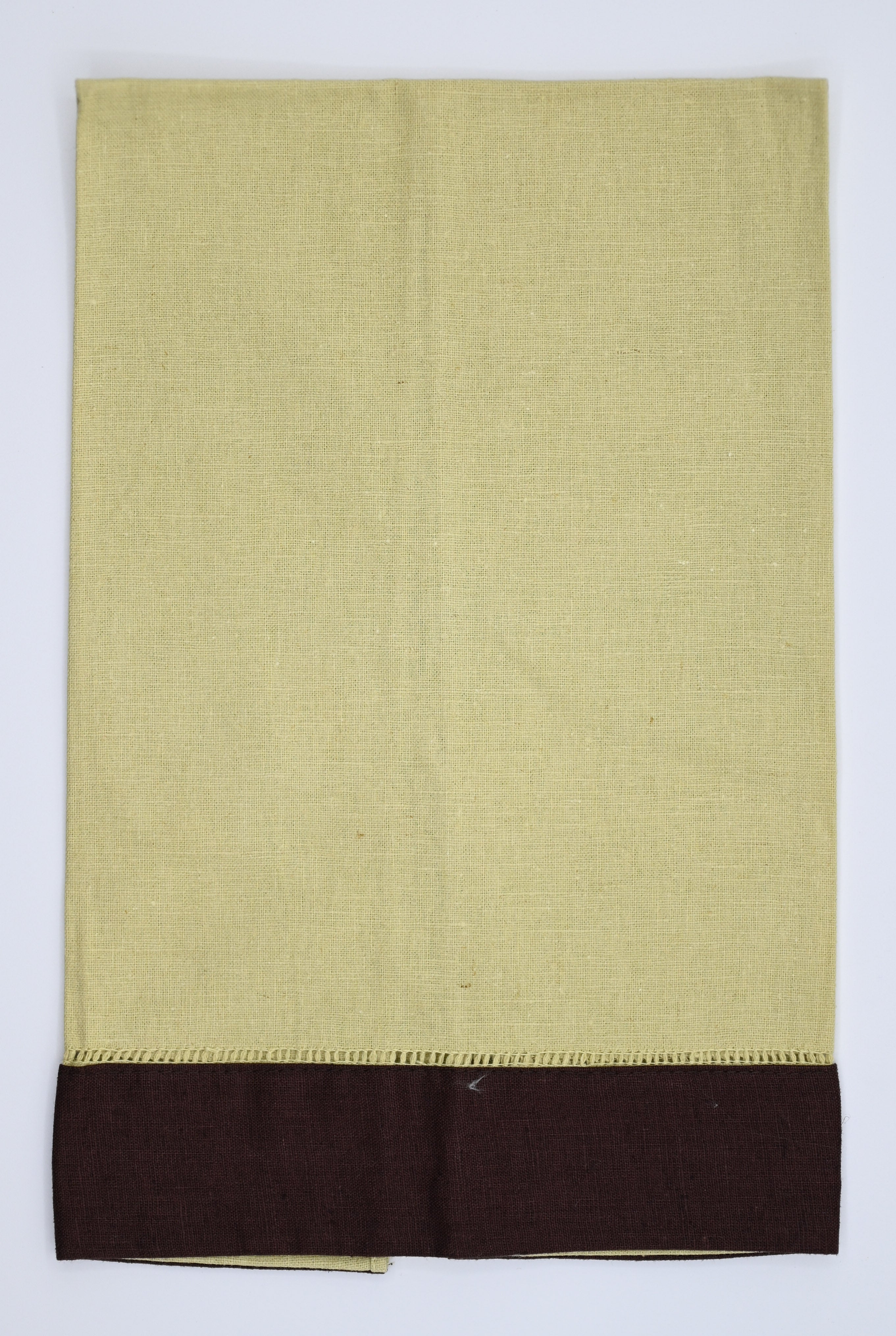 Guest Towels with Brown Contrasting Border