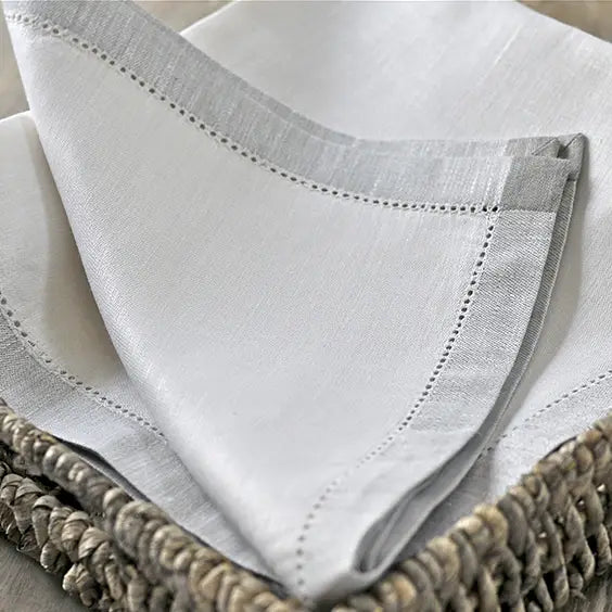 Versais Linen Napkins Platinum/White