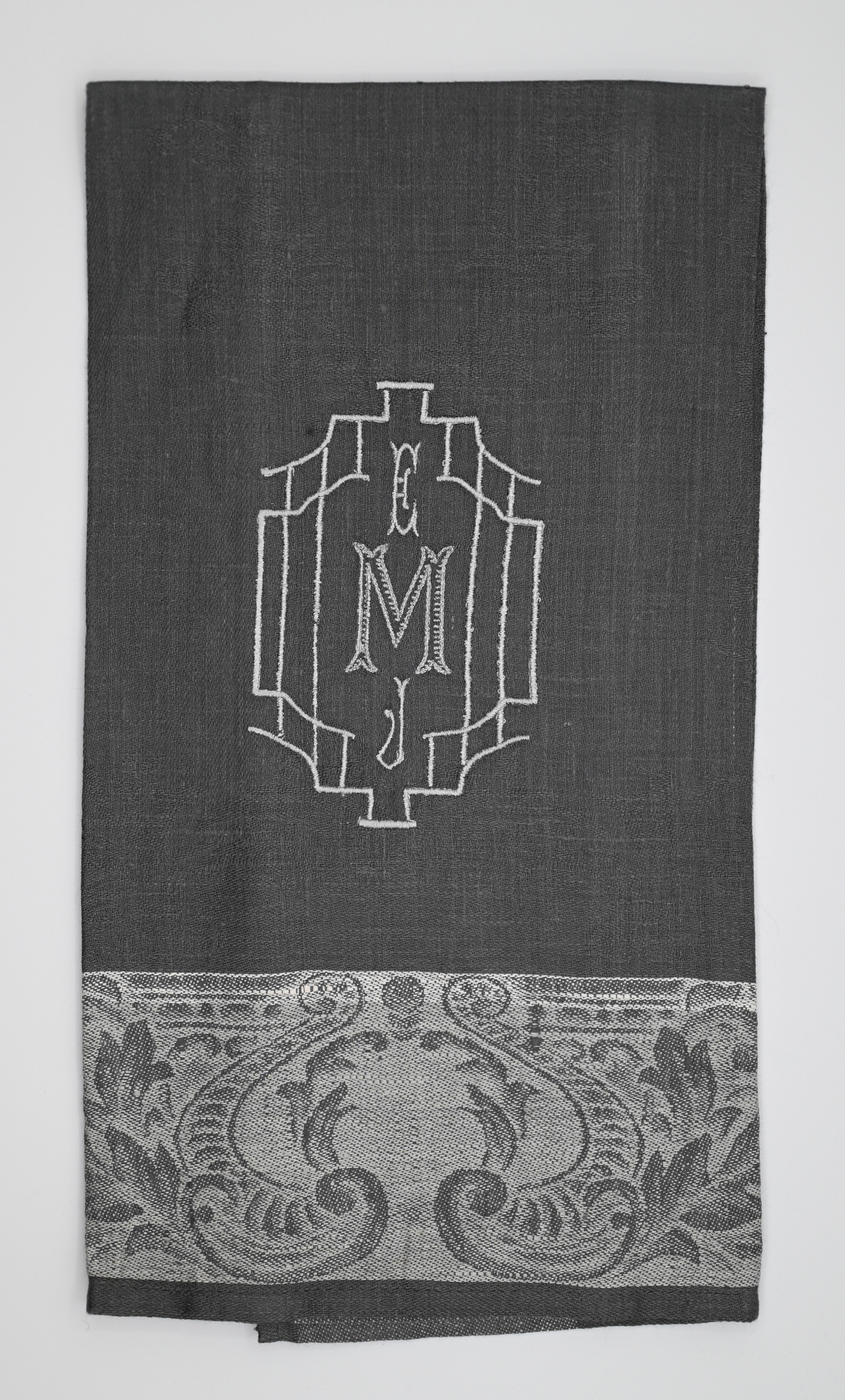 Gray linen towel with silver damask