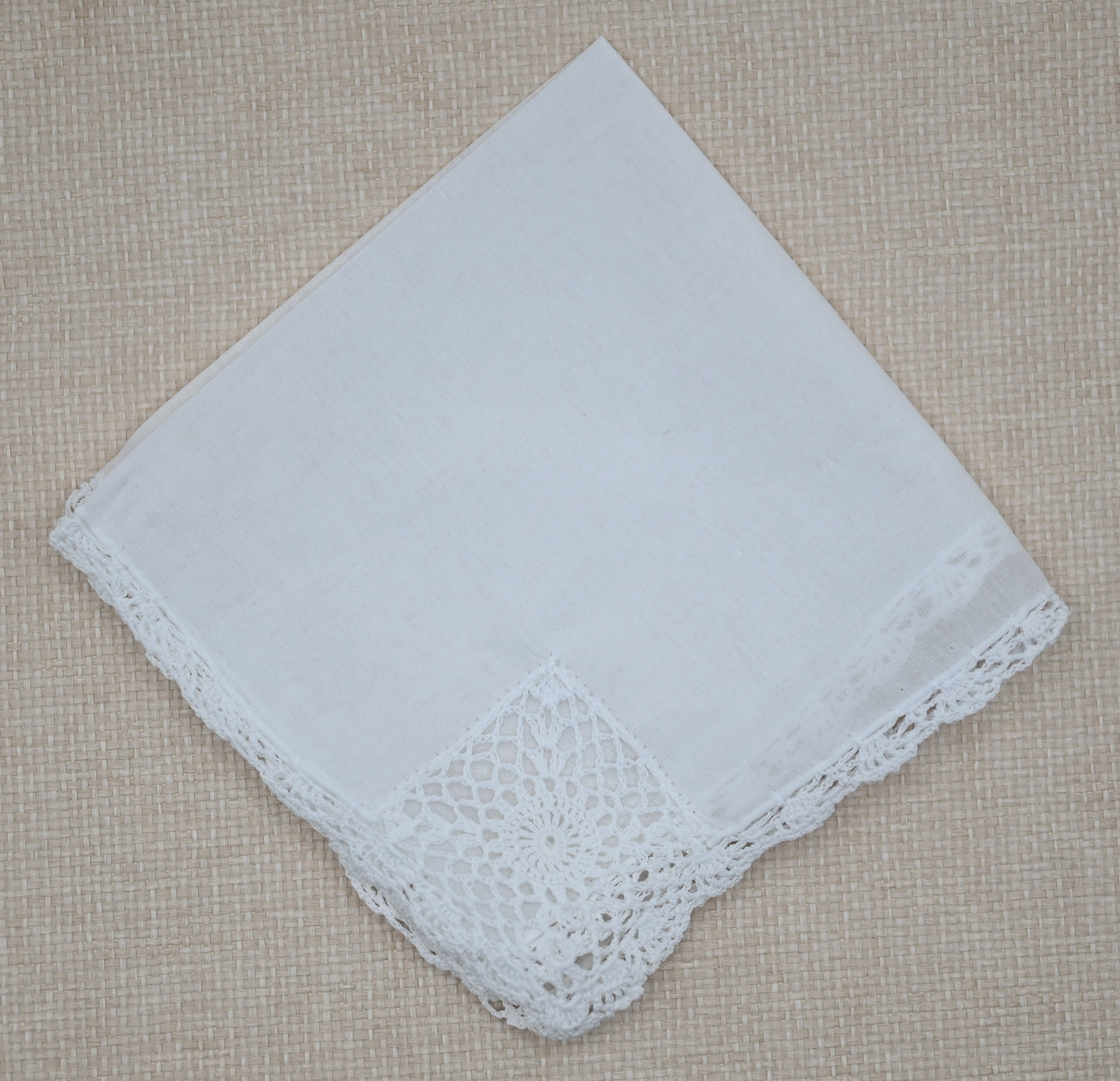 Ladies Hankie Hand Crochet Lace Corner